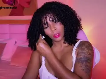 Aitana_brown  live sex cam