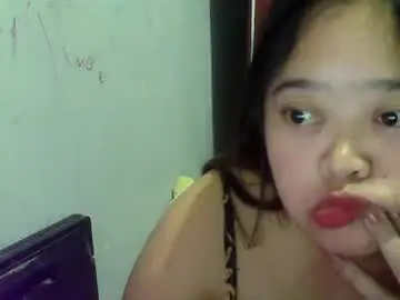 Bigchubbybelly19  live sex cam