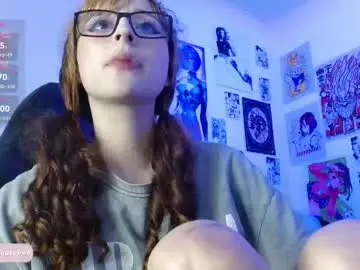 Celesteayase  live sex cam