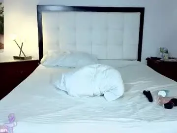 Cerecitaqueen  live sex cam