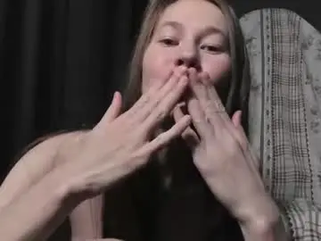 Courtney_luv  live sex cam