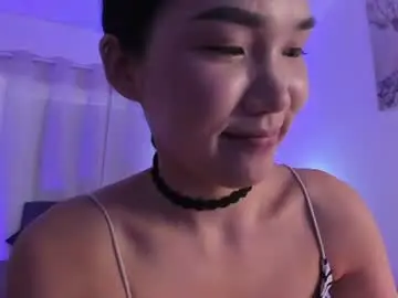 Divine_madness  live sex cam