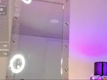 Emilyrosee1  live sex cam