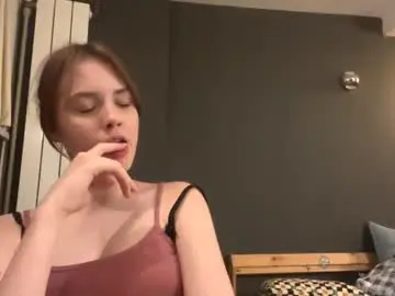 Hell_o_kitty  live sex cam