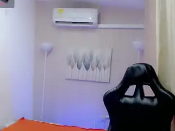 Kriztalwet_  live sex cam