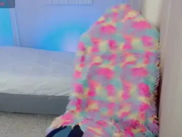 Kriztalwet_  live sex cam