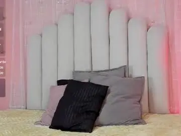 Lyra_gh  live sex cam