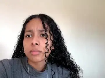 Marjorymangual  live sex cam