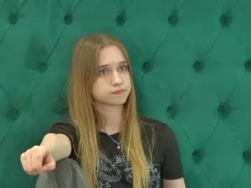 Mayalune  live sex cam