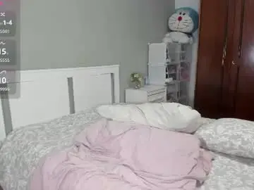 Naia_7  live sex cam