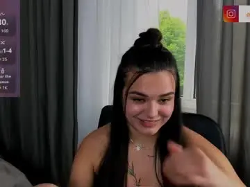 Raidereva_  live sex cam