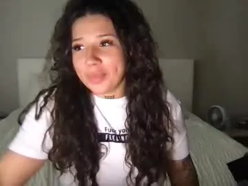 Servexely  live sex cam