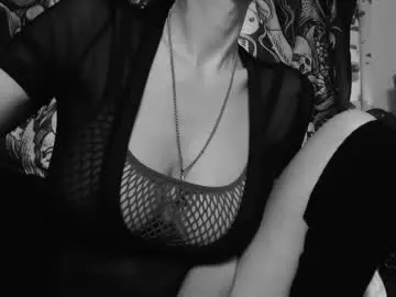 Silentmary  live sex cam