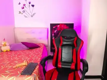 Skarlett74  live sex cam