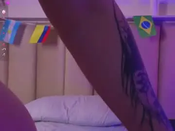 Sofi_oaks  live sex cam