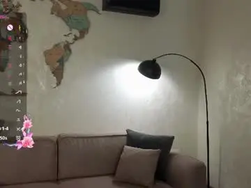 Bouncybonce  live sex cam