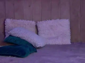 Elianaryan  live sex cam