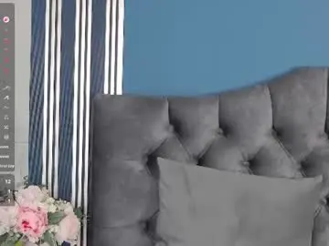 Haileyskyes  live sex cam