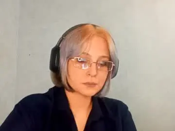 Jamikarookard  live sex cam