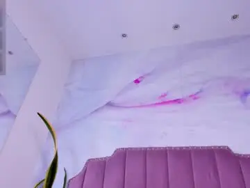 Liaguzman  live sex cam