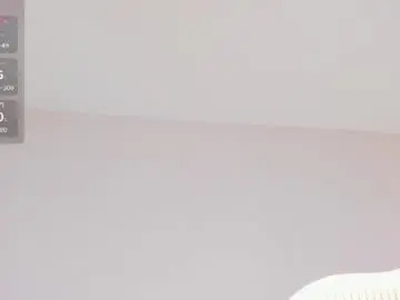 Liaguzman  live sex cam
