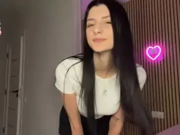 Lonapalacio  live sex cam