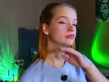 Lunevia  live sex cam