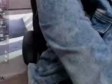 Miaparker25  live sex cam