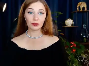 Missbeverlymills  live sex cam