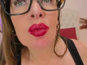 Missonix  live sex cam
