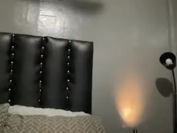 Needyou_xxx  live sex cam