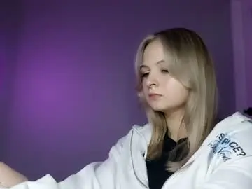 Noemigrignon  live sex cam