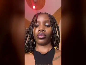 Nyra_vesper  live sex cam