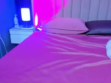 Paris_secret  live sex cam