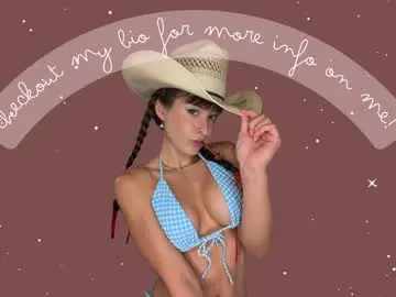 Rosiebones  live sex cam