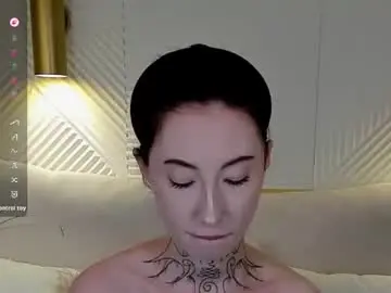 Roxy_morrison_x  live sex cam