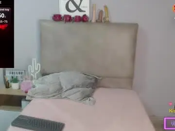 Sophiabedford  live sex cam