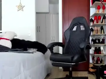 Sophiebaker__  live sex cam