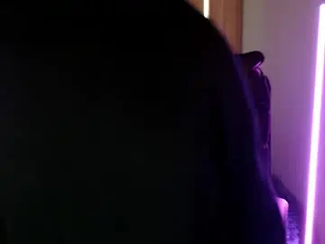 Sweet_n_strong  live sex cam