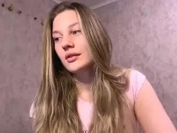 Torydesmarias  live sex cam