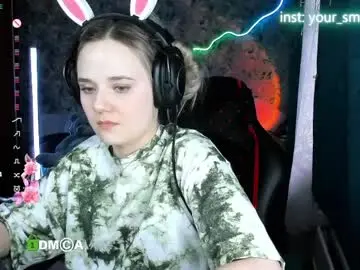 Your_small_bunny  live sex cam