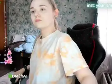 Your_small_bunny  live sex cam