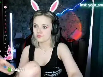 Your_small_bunny  live sex cam