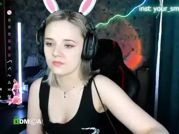 Your_small_bunny  live sex cam