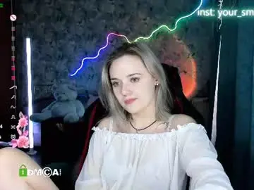 Your_small_bunny  live sex cam