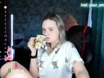 Your_small_bunny  live sex cam