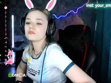Your_small_bunny  live sex cam