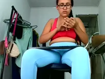 Aisha_koswell3  live sex cam