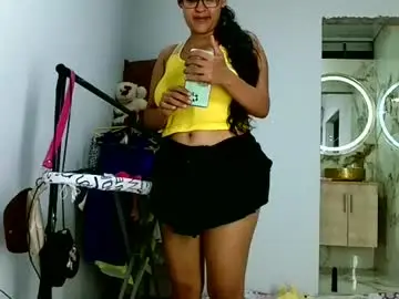 Aisha_koswell3  live sex cam