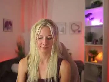 Emilyswannn  live sex cam